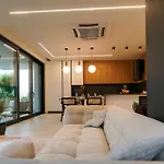 Luxury Vista