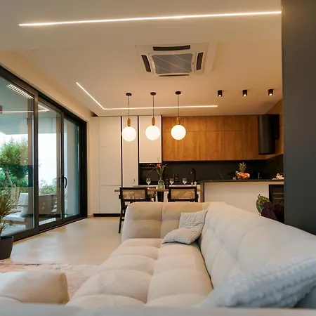 Luxury Vista