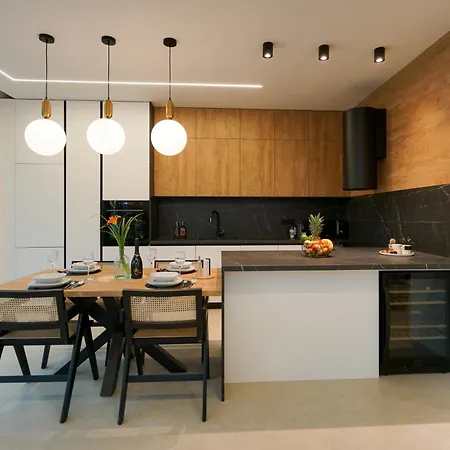 Luxury Vista Apartment *