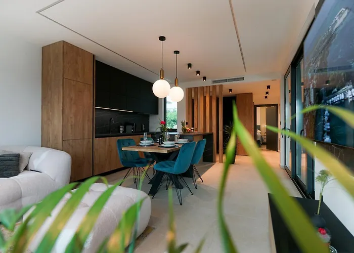 Luxury Vista